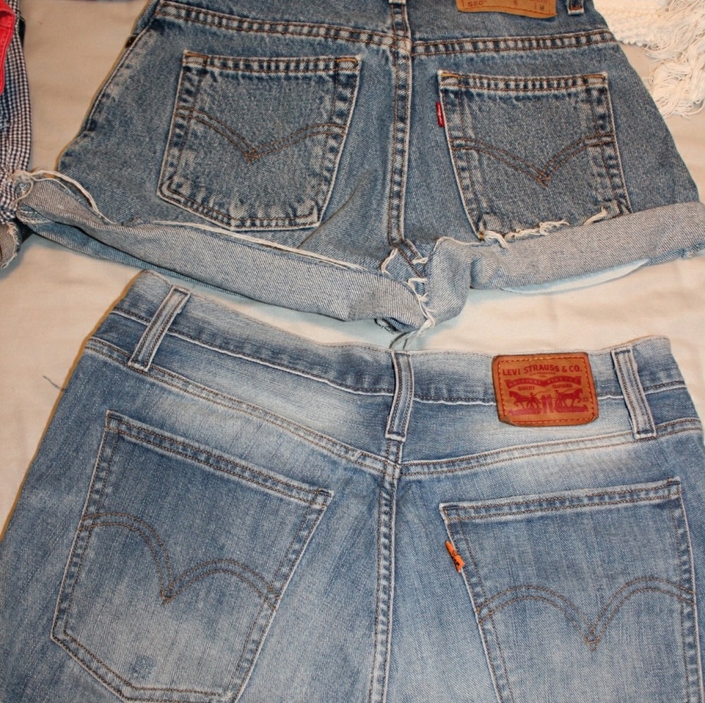 Levi jean shorts